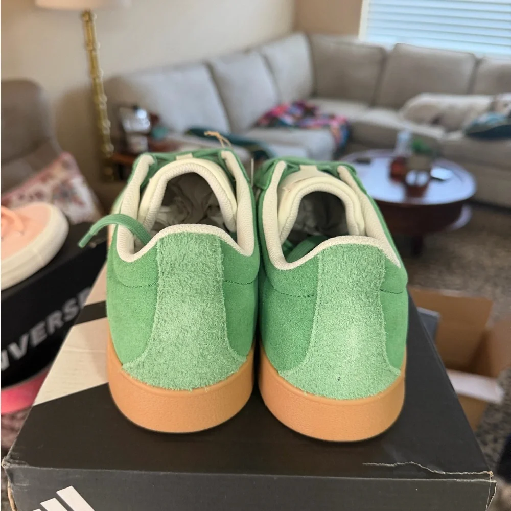Adidas Green VL Court 2.0 size 10.5 new - Picture 4 of 4